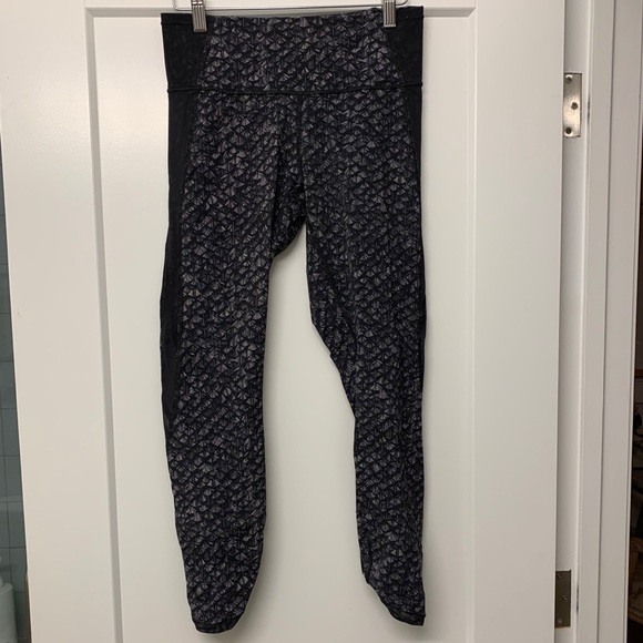 Lululemon Tights - Picture 1 of 3